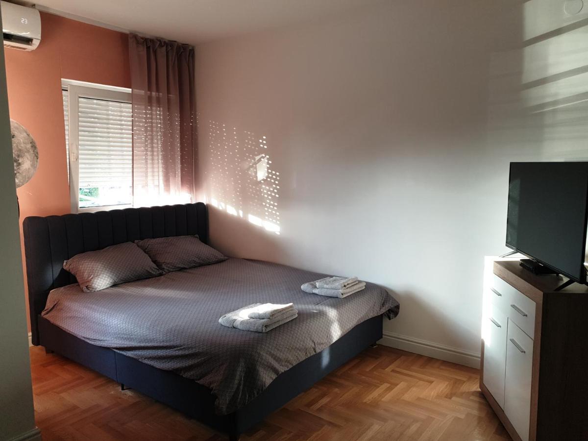 TiTo Apartment Beograd Bagian luar foto